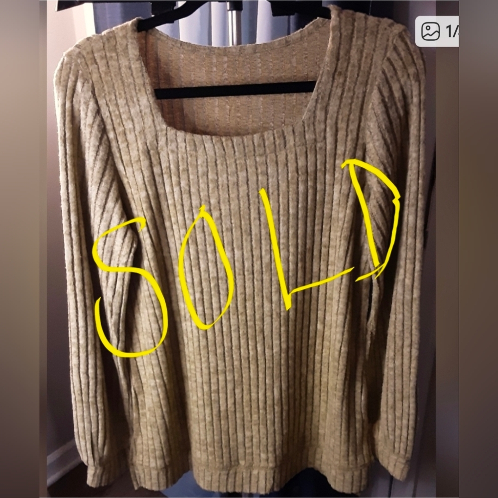 NWOT WOMEN'S LIGHTWEIGHT SWEATER TUNIC GOLD/GRAY SIZE M